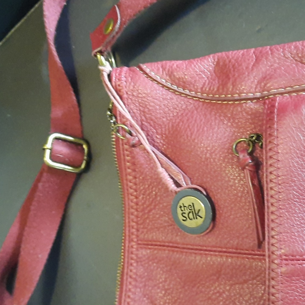 Leather Burgundy The Sak Bag - Picture 9 of 12